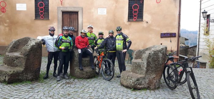 Giro a Calcata antiorario