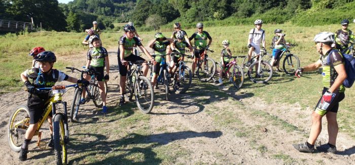 I ragazzi della Bike School alle Valli del Sorbo